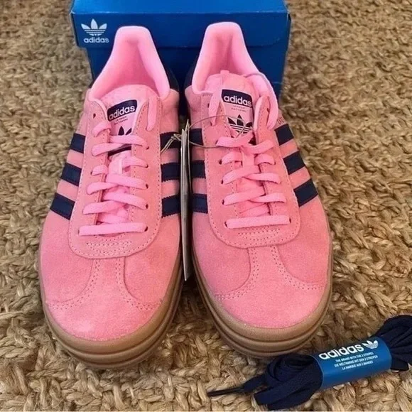 Adidas Women's Pink Gazelle Sneakers - Picture 4 of 5